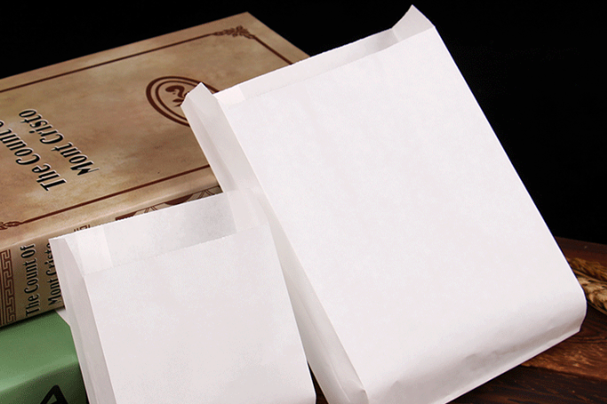 White chicken chop snack paper bag (2)