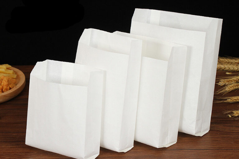 White greaseproof food paper bag (4)