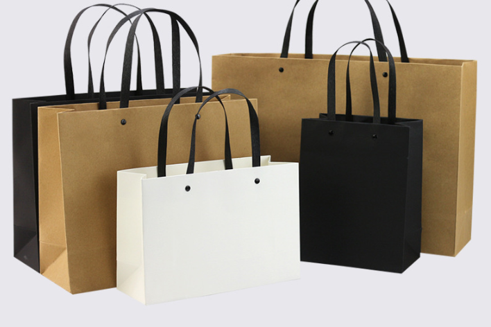 Customizable rivet gift paper bag (1)