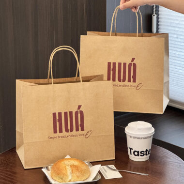 Eco-friendly takeaway kraft paper bags for commercial food packaging