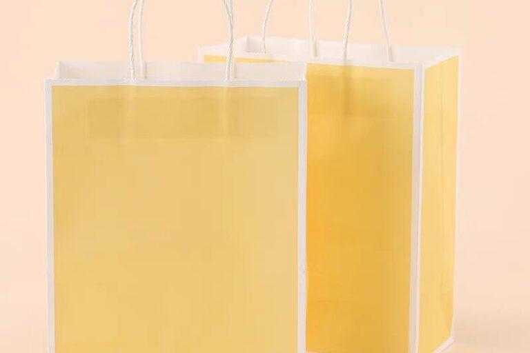 Custom Colorful Kraft Paper Bags (8) Colorful kraft paper bags for retail and gift packaging