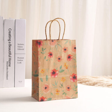 Printed brown kraft paper bags for retail and bakery packaging