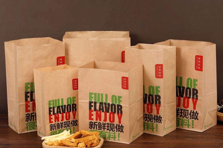 Eco-Friendly Custom Kraft Paper Bags for Bakery Packaging (3) Custom recyclable kraft paper bags for desserts and bread
