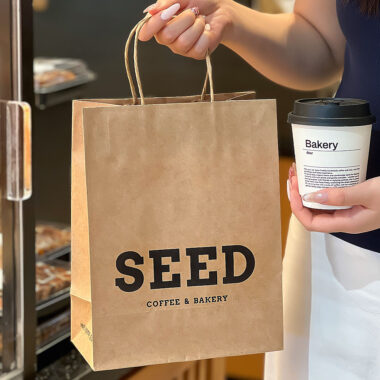 Kraft paper food bags for takeaway coffee and juice cups