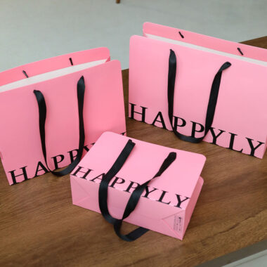 Luxury shopping paper bags for fashion and cosmetics brands