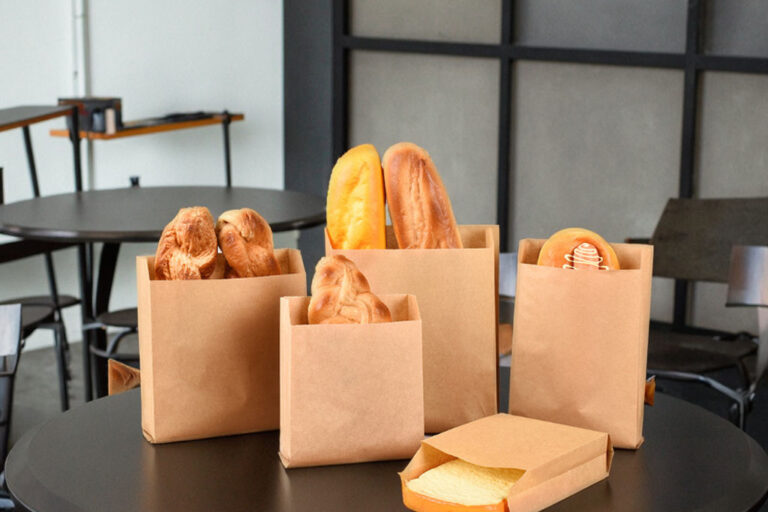 Greaseproof Food Paper Bags for Bakery and Snacks (8) Eco-friendly greaseproof food paper bags for takeaway packaging