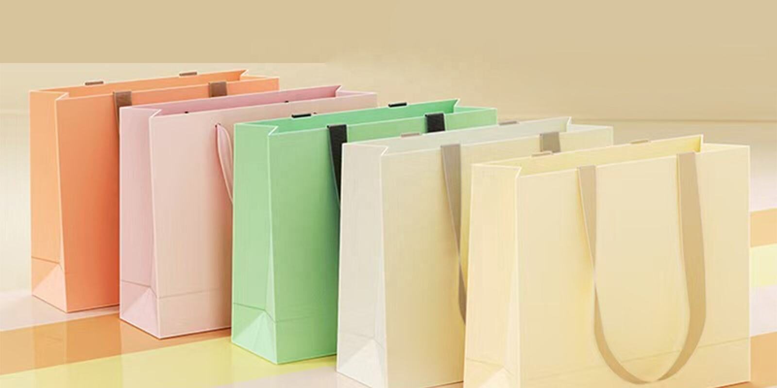 High-quality luxury gift shopping paper bags for premium retail