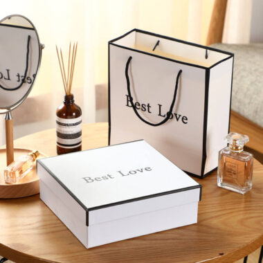 Luxury birthday and holiday gift paper bags for festive packaging