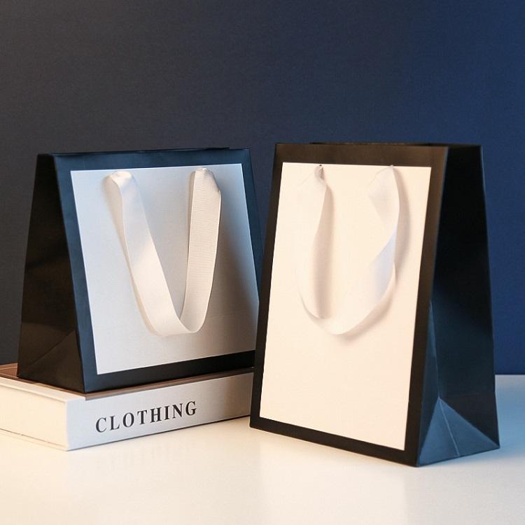 Luxury gift shopping paper bags for premium retail packaging