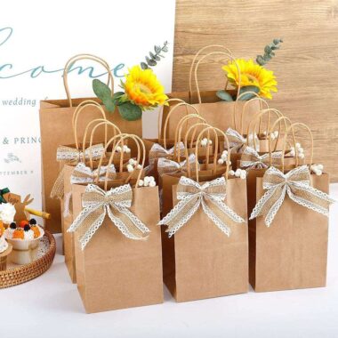 Luxury eco-friendly kraft paper gift bags with custom logo