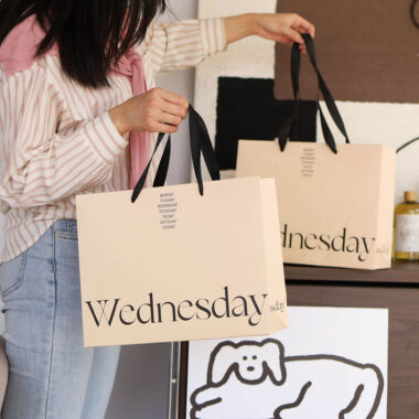 High-quality shopping paper bags for shoes and apparel brands
