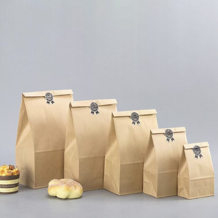 Eco-friendly kraft paper bags for sandwiches and bread