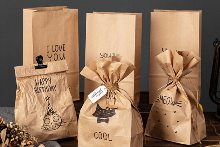 Wholesale Recyclable Kraft Paper Food Bags (2) Eco-friendly kraft paper bags for bread and snacks