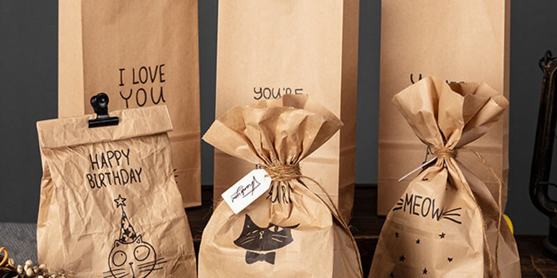 Eco-friendly kraft paper bags for bread and snacks