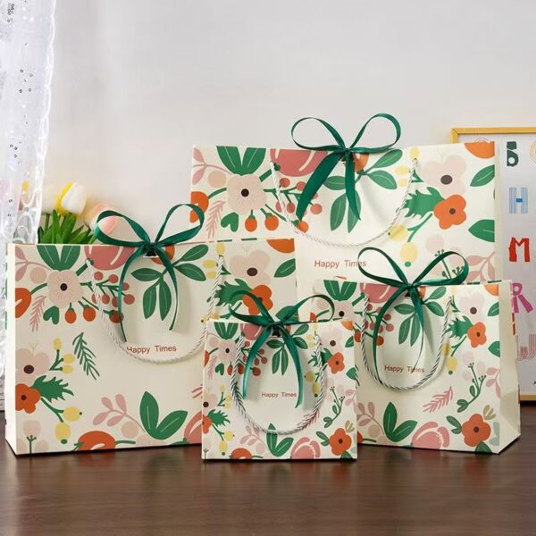 Cartoon floral shopping and gift paper bags