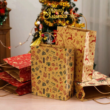 Eco Christmas candy handle kraft gift paper bags
