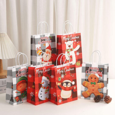 Cute cartoon eco kraft Christmas gift paper bags for candy and cookies