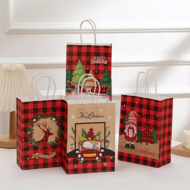 Cute cartoon eco kraft Christmas gift paper bags for candy and cookies