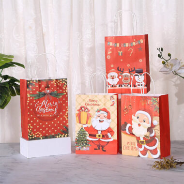 Cute cartoon eco kraft Christmas gift paper bags for candy and cookies