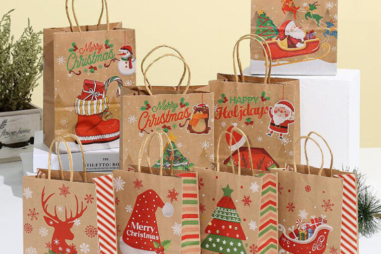 Christmas Handle Kraft Gift Paper Bags (4) Printed Christmas handle kraft gift paper bags