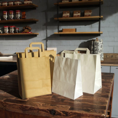 Custom thick handle kraft paper bags for retail and takeaway
