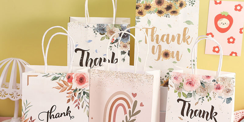 Personalized kraft gift paper bags for festival wedding party
