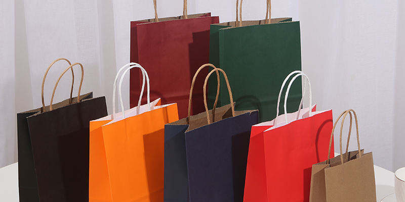 Color kraft paper bags for food takeaway packaging