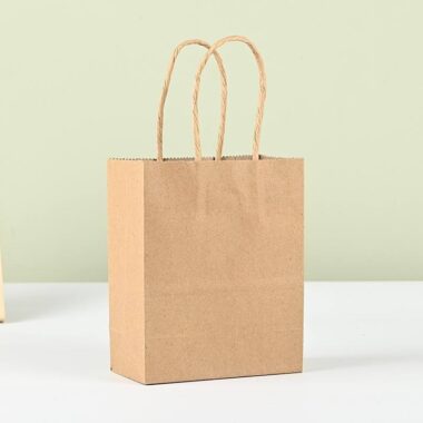Recyclable grocery shopping handle kraft paper bags