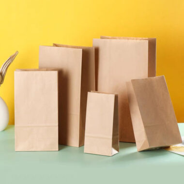 Takeaway kraft food paper bags for bread bakery and roast chicken