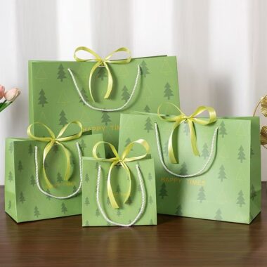 High-quality lucky tree shopping and gift paper bags