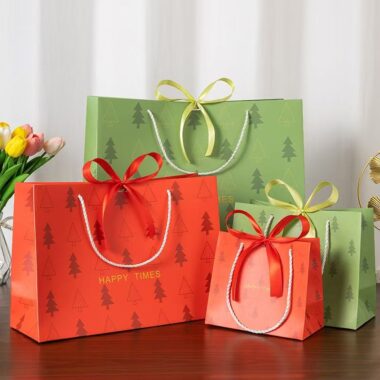 High-quality lucky tree shopping and gift paper bags