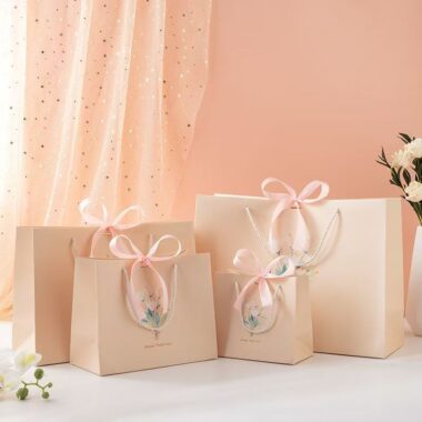 Creative premium Mother’s Day Teacher’s Day shopping and gift paper bags