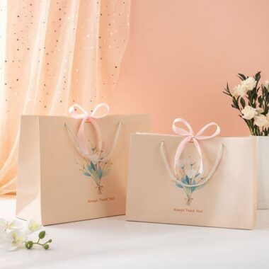 Creative premium Mother’s Day Teacher’s Day shopping and gift paper bags