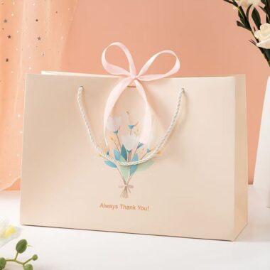 Creative premium Mother’s Day Teacher’s Day shopping and gift paper bags