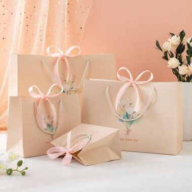 Creative premium Mother’s Day Teacher’s Day shopping and gift paper bags