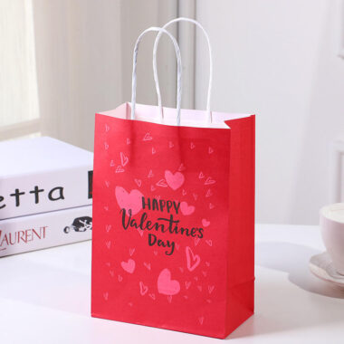 Eco recyclable handle gift paper bags for Valentine and wedding parties