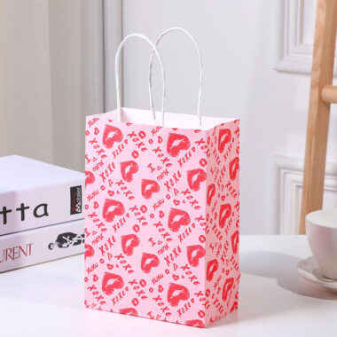 Eco recyclable handle gift paper bags for Valentine and wedding parties