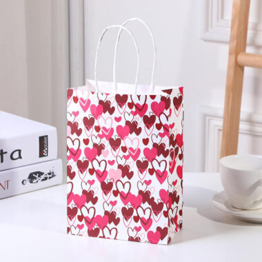 Eco recyclable handle gift paper bags for Valentine and wedding parties